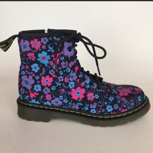 Doc Marten’s Delaney Wonderflora Boots